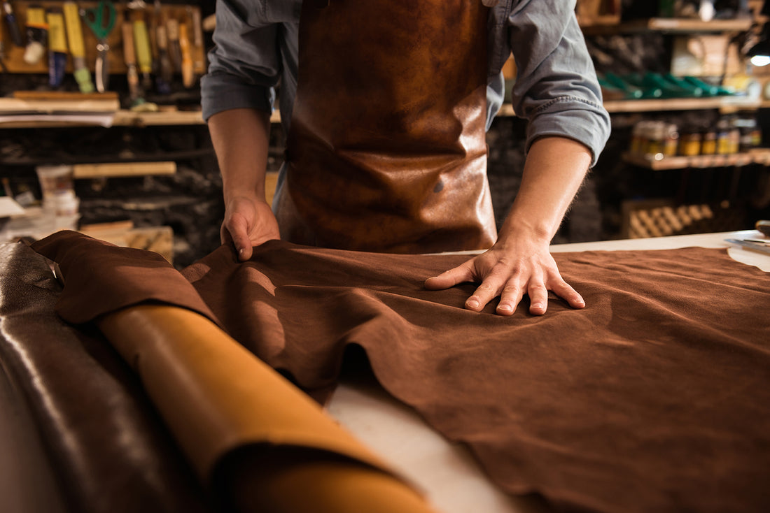 PREPARING A LEATHER CARE PRODUCT AT HOME